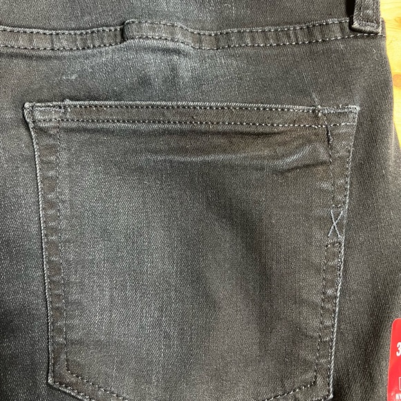 Express Men’s Jean. 30/32 Slim Hyper Stretch - Picture 5 of 7